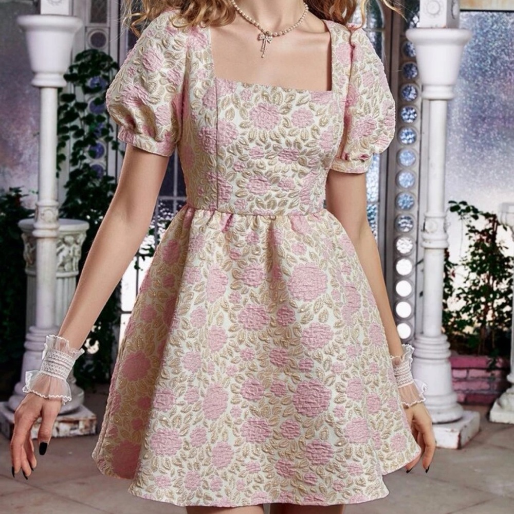 Women dress